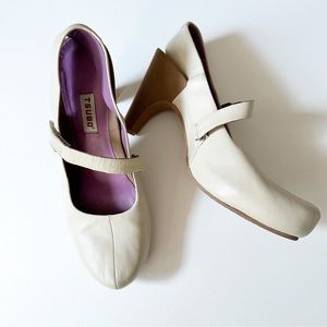 Tsubo Acrea Slingback Mary Jane Pumps Ecru Cream Leather and Suede 8.5